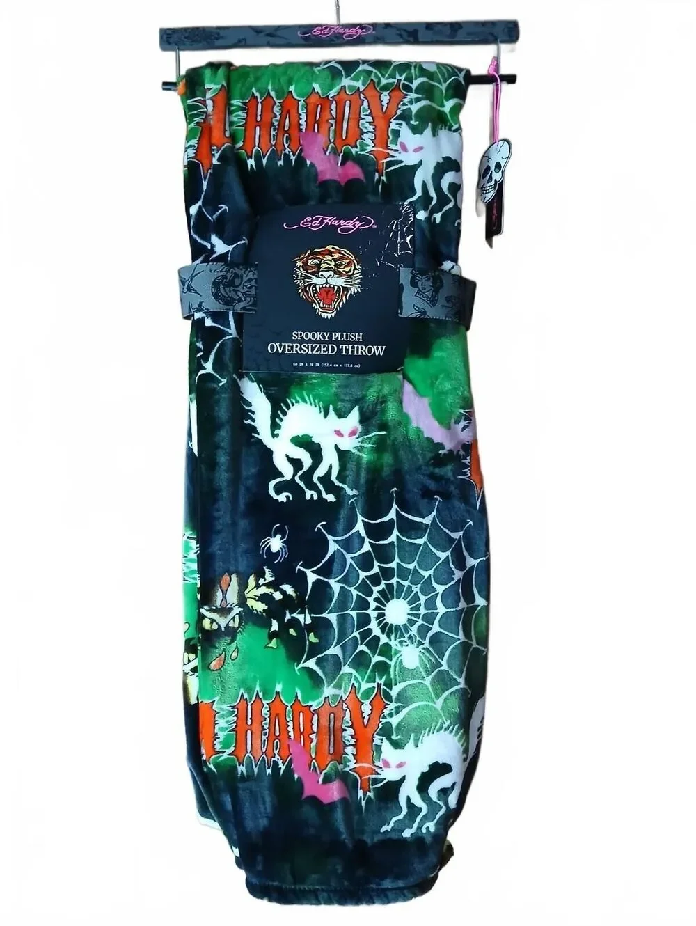 Ed Hardy Spooky Halloween Plush Throw Blanket Gothic Cat Spiderweb NWT